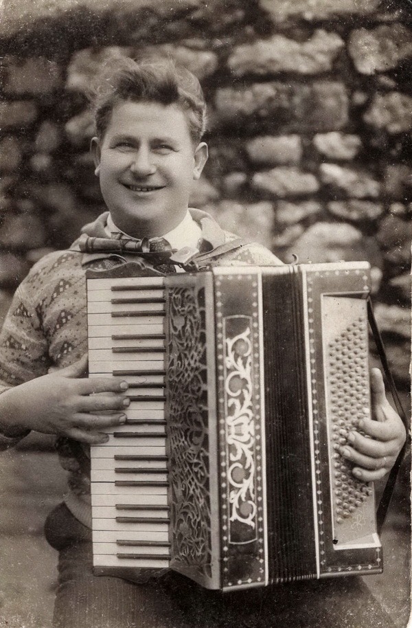 Yvon Marrec accordéoniste