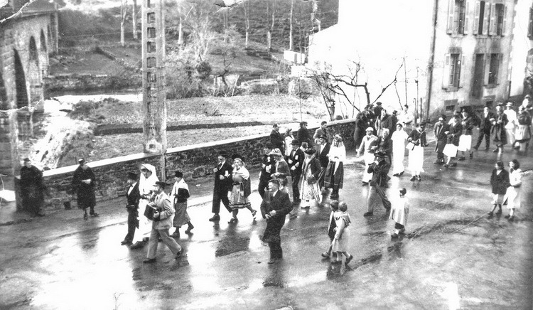 Les Chas Vorc'h au Carnaval de Pont-Aven
