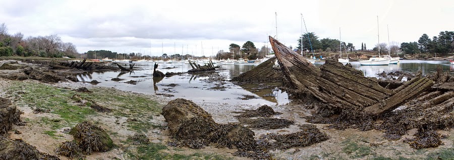Épaves dans l’anse de Pouldohan