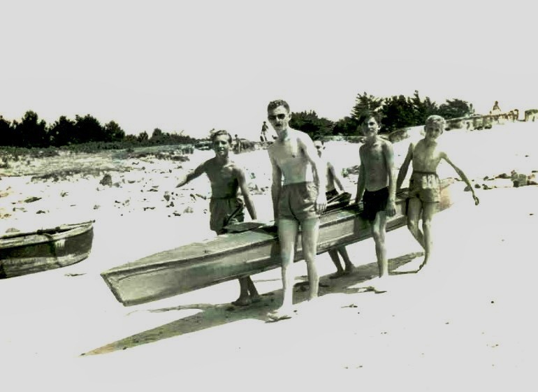 1961 : Les premiers stagiaires Tréguncois du centre. On reconnaît Hervé Picollec, Claude Le Bec, Marco Jaffrézic, Bernard Pézennec et Jojo Martin