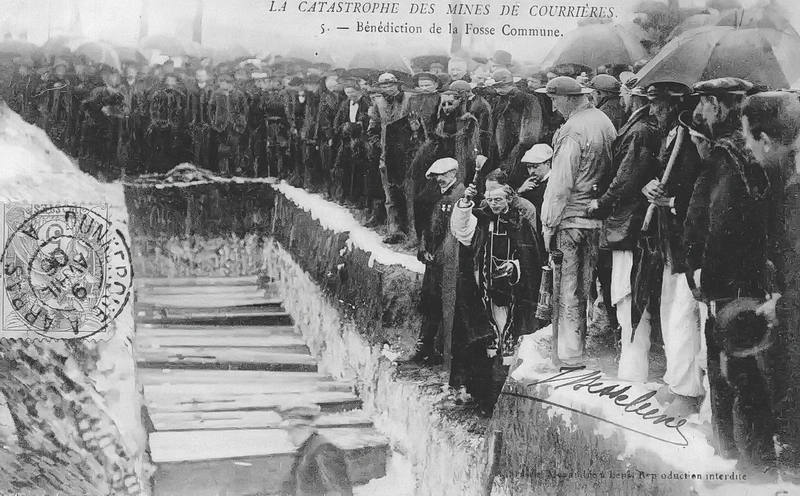 La catastrophe des Mines de Courrières a eu lieu vingt ans après la parution du roman Germinal d'Émile Zola